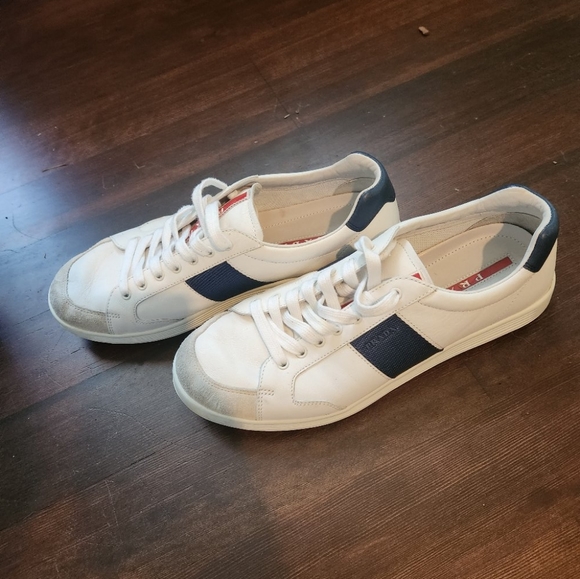 Men's Prada Shoes - Picture 4 of 4